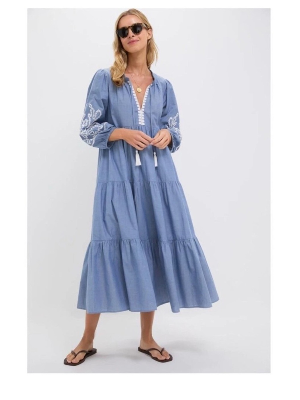 Tuckernuck Colton chambray Embroidered dress size medium NWT